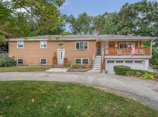 24 Myrtle Ave, Westford, MA 01886
