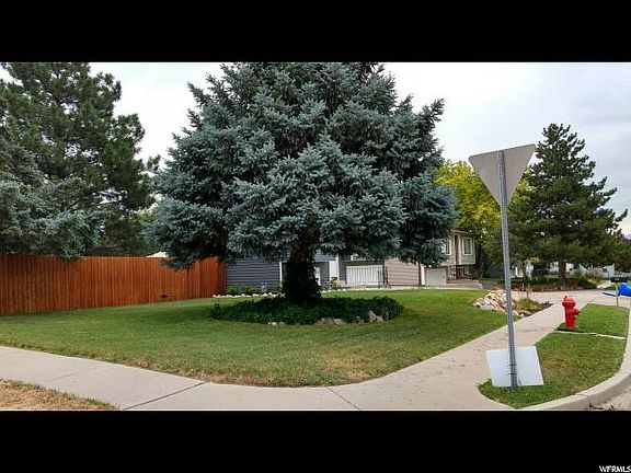 4th image of 5040 W Parr Dr