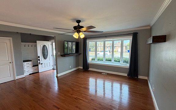 5th image of 7828 Walters Dr