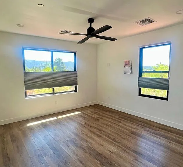 485 Windsong Dr — Photo 34