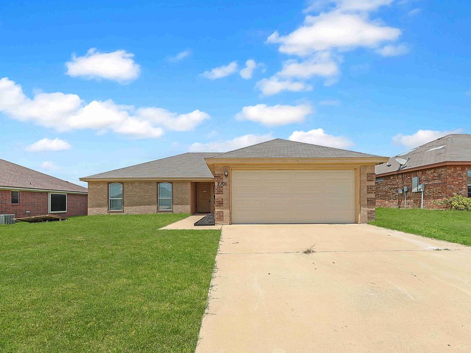 1st image of 2701 Tarrant County Dr