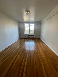 Rented by NYC LUXURY APT RENTALS CO LLC