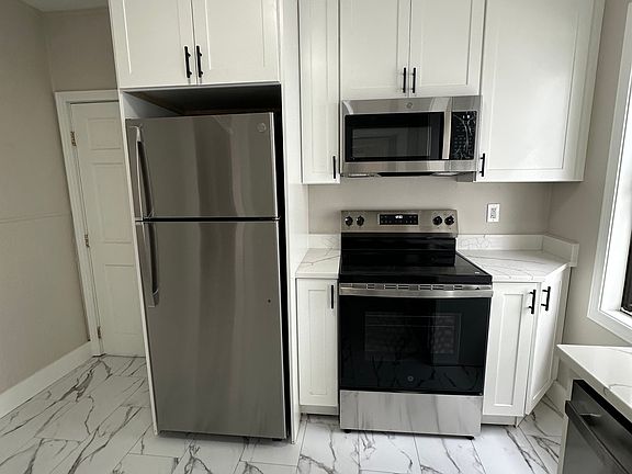2nd image of 359-361 Broadway #2