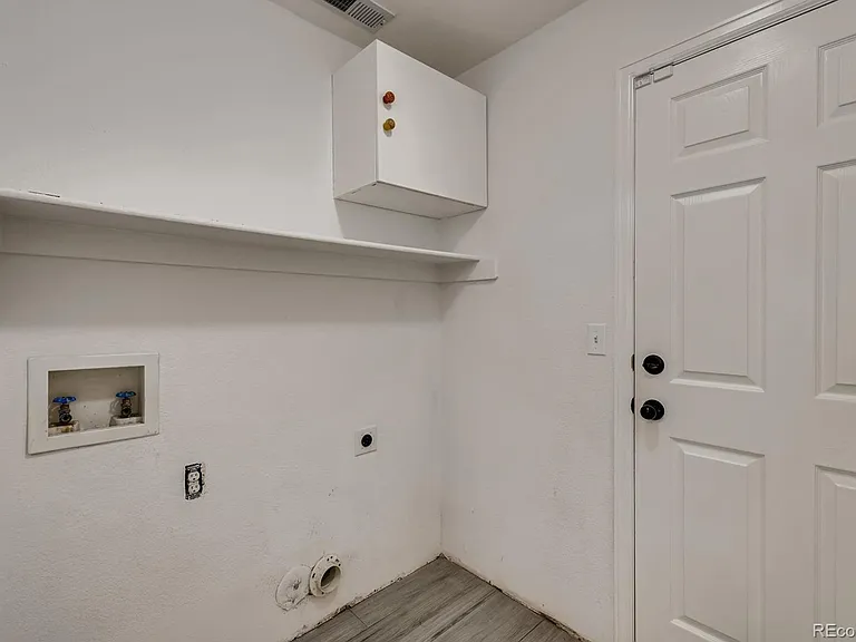 10435 Tracewood Dr — Photo 11