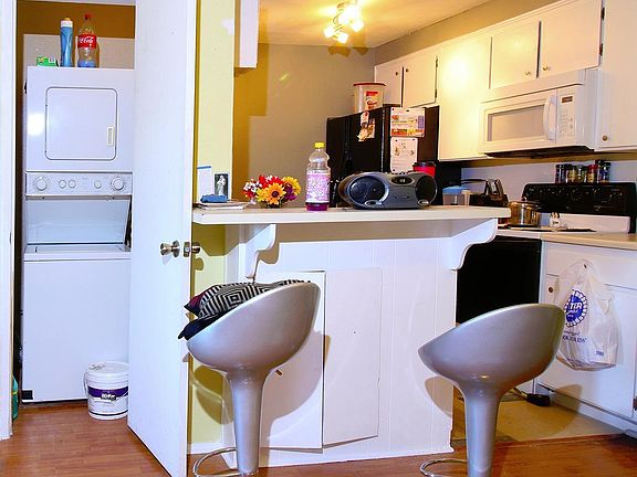 5th image of 32200 Cathedral Canyon Dr APT 79