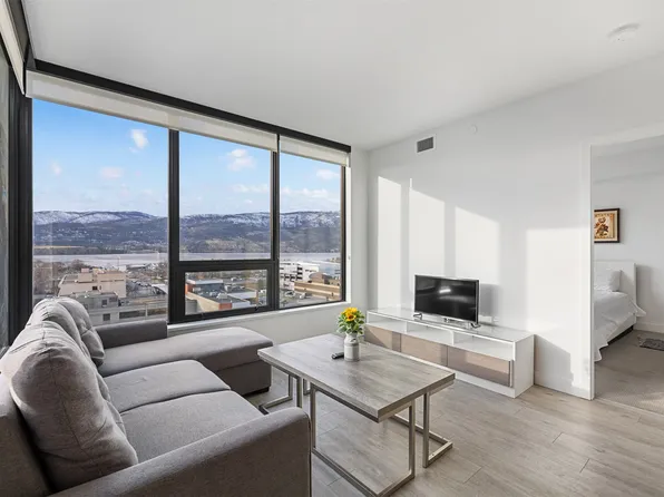 1471 Saint Paul St #905, Kelowna, BC V1Y 0K7