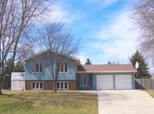 3024 2nd Ave NW, Willmar, MN 56201
