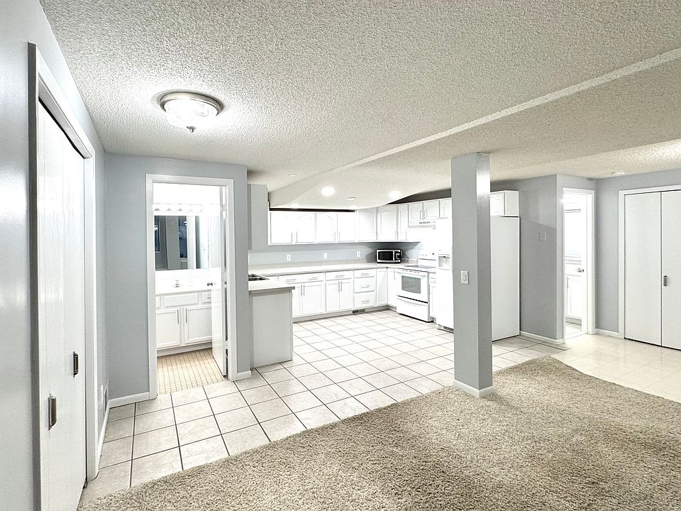 1st image of 2626 McMenemy St #D
