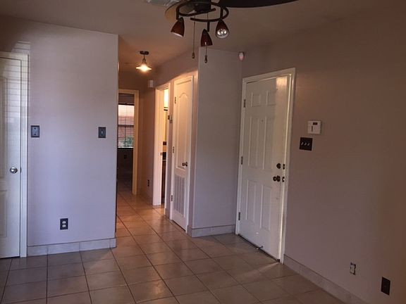 5th image of 9802 Cantera Ct Unit 909