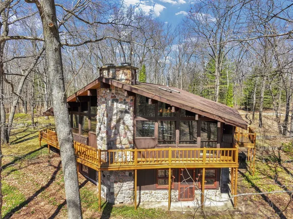 3840 S Townline Rd, Prudenville, MI 48651