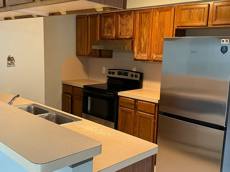 2228 Maple Dr — Photo 8