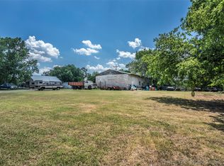 E Curtis Ave, Davis, OK 73030
