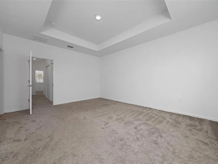 7720 Stone Creek Trl — Photo 10