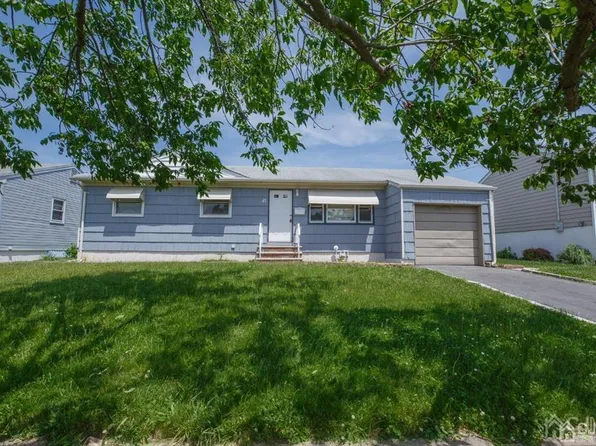 47 Harrison Ave, Carteret, NJ 07008