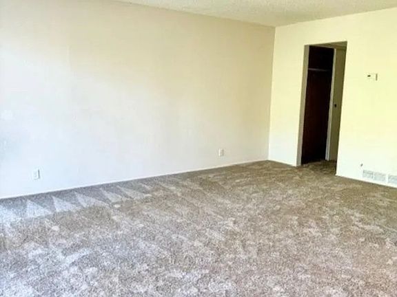 4th image of 1705 Carmel Dr #203