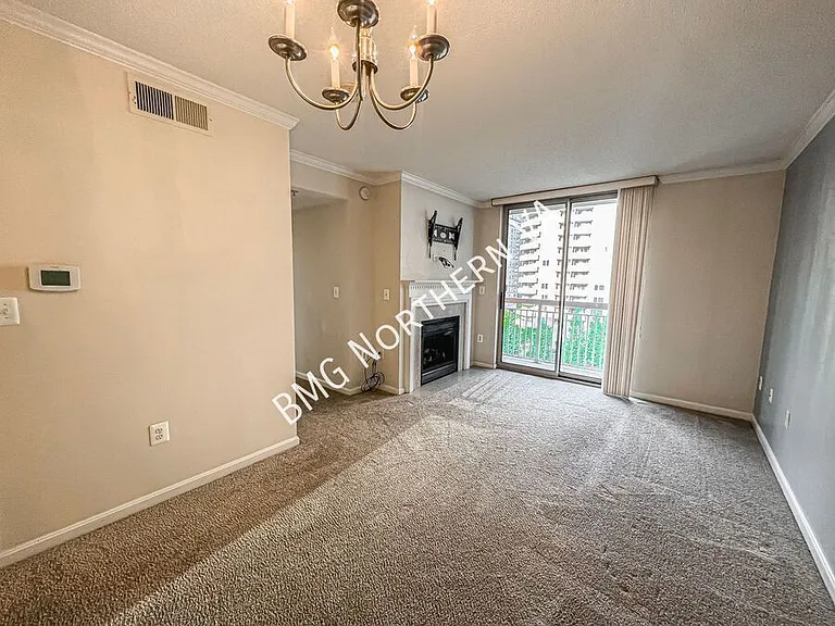 3835 9th St #608W — Photo 2
