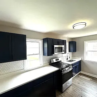 735 Hanley St — Photo 6