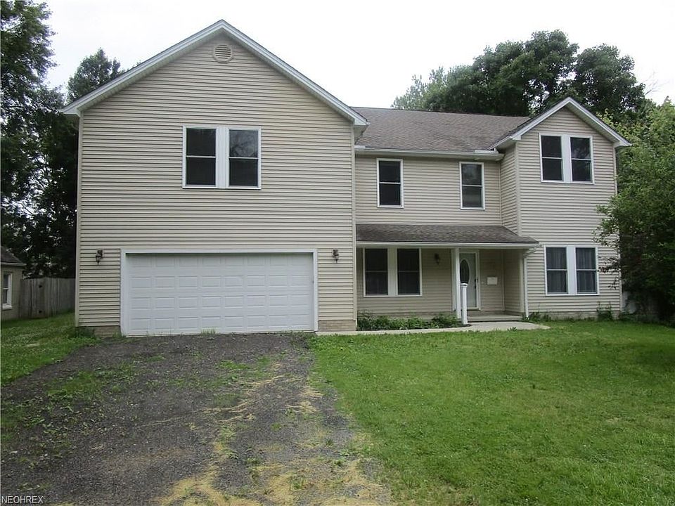 1st image of 754 E 345th St