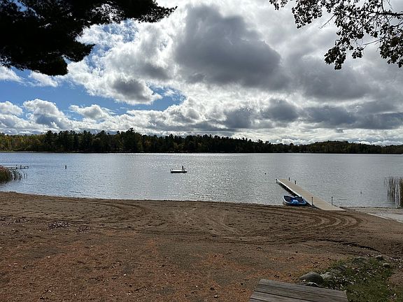 4th image of 6336 Wilderness Rd #32