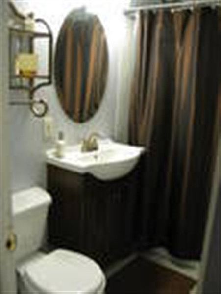 4th image of 51 HILLVIEW Avenue
