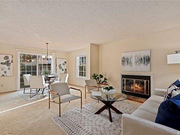 2nd image of 10226 NE 129th Ln