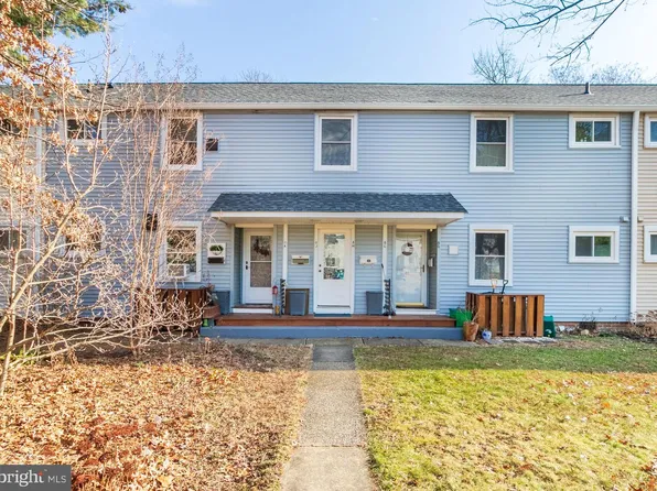 8 Laurel Hill Rd Unit J, Greenbelt, MD 20770