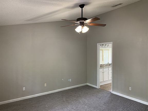 4th image of 2935 Glen Ives Dr