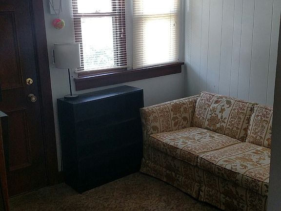 5th image of 1068 N Kellogg St