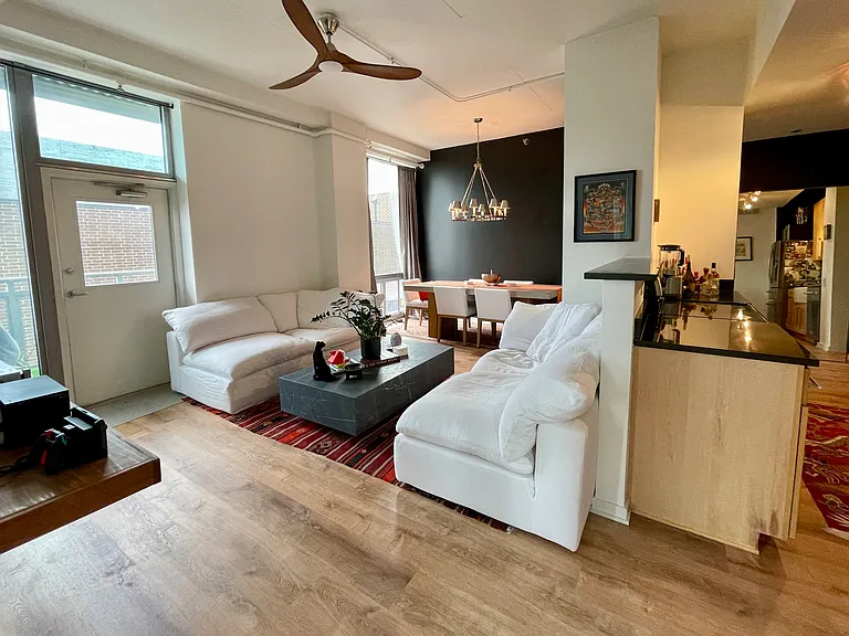 1000 W Leland Ave #5G — Photo 7