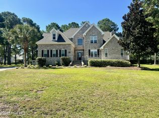 106 Blue Heron Cir, Sneads Ferry, NC 28460