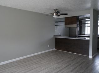 250 Evergreen Rd APT 40, Lake Oswego, OR 97034