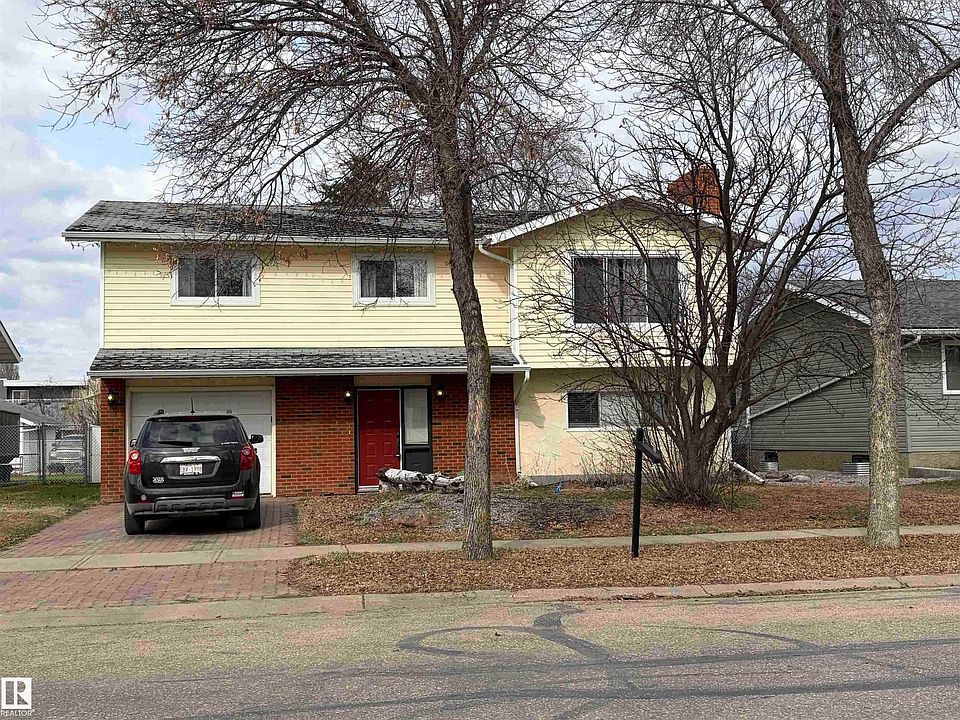 1st image of 4514 41a St