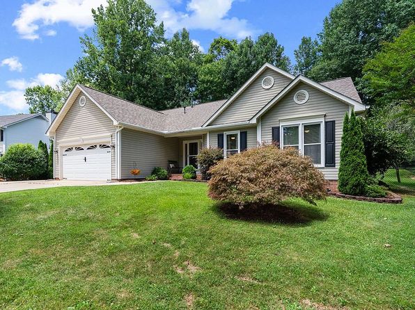 239 Windsor Forest Cir