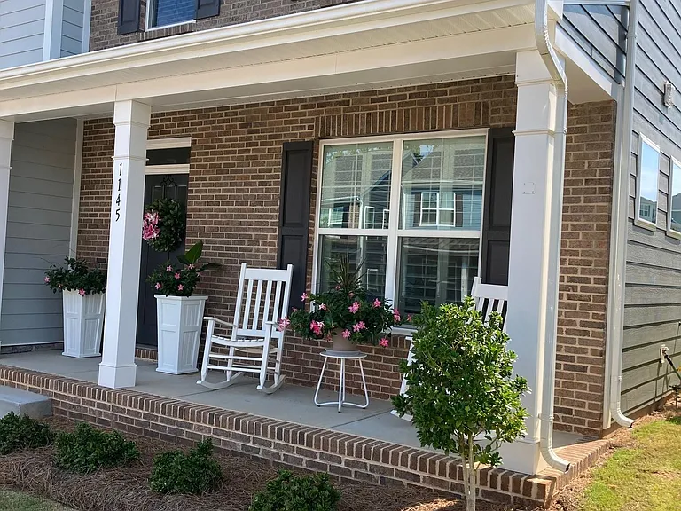 1145 Township Pkwy — Photo 2