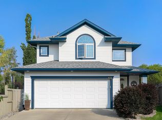 1035 Macewan Clos SW, Edmonton, AB T6W 1K2