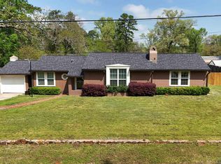 1211 E North St, Kilgore, TX 75662