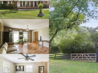 5266 Cedarcrest Rd, Acworth, GA 30101