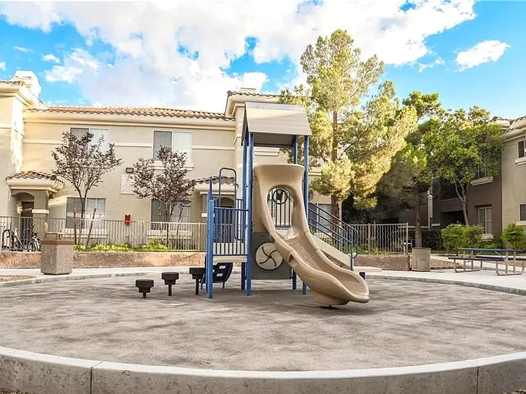 9050 W Warm Springs Rd #2149 — Photo 31