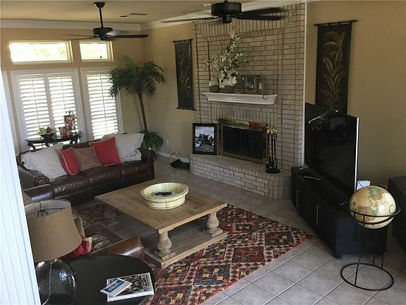 4th image of 4307 Crescent Dr