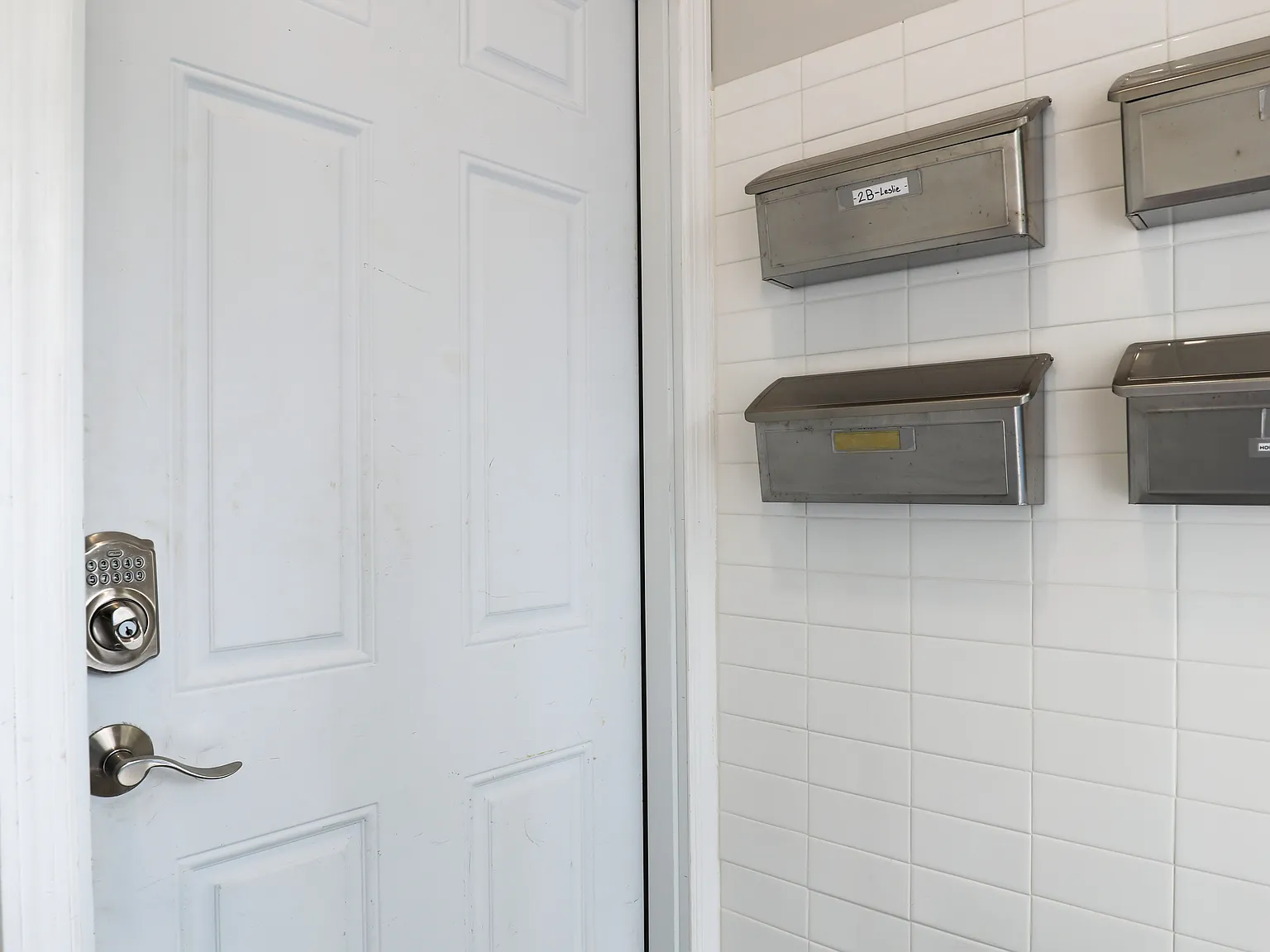 1 bed, 650 sqft, $1,900 — Photo 3