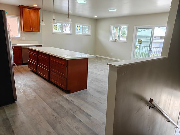 2nd image of 94-1213 Kaniau Pl #H