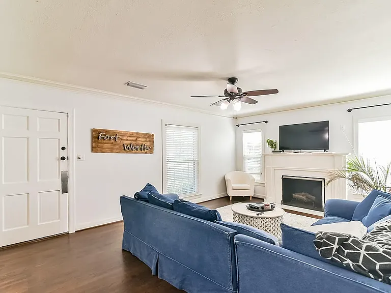 3741 Hilltop Rd — Photo 3
