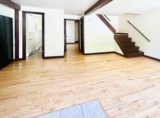 329 North St, Burlington, VT 05401