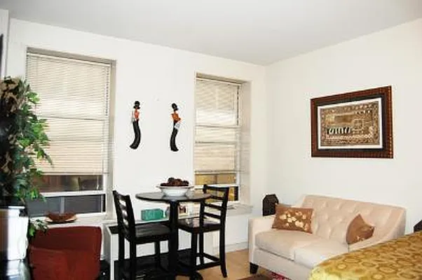 Rented by Corcoran | media 56