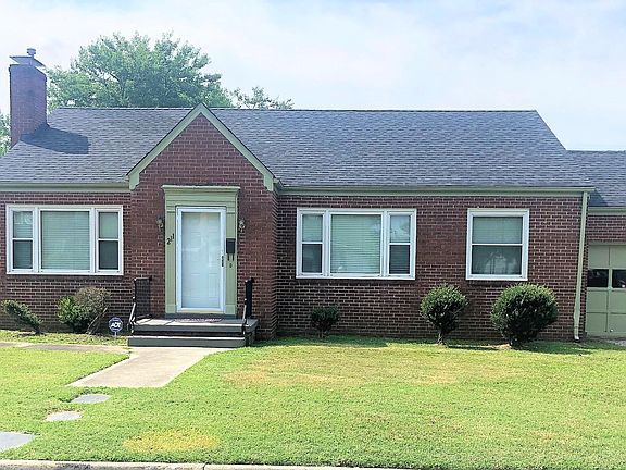 211 Norfolk Ave (front)