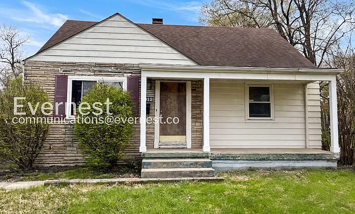 3012 Hamilton Ave — Photo 1