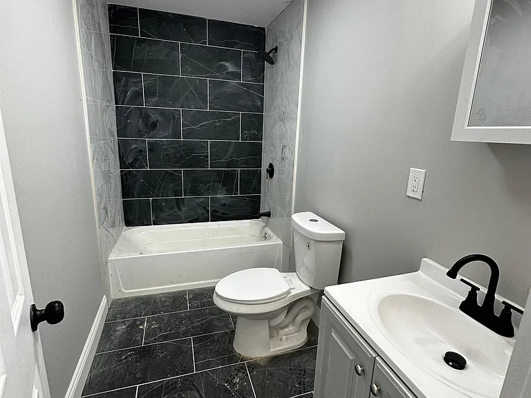 57 Treacy Ave #G2 — Photo 9