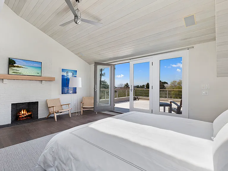 400 Jobs Ln — Photo 10