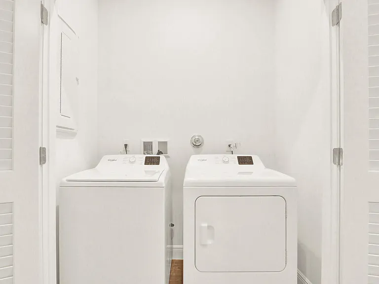 7808 SW Cline St — Photo 30