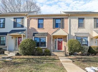 322 Scola Rd, Brookhaven, PA 19015